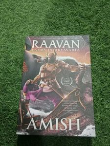 Raavan: Enemy of Aryavarta by Amish Tripathi