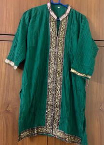 Elegant Green Embroidered Kurta