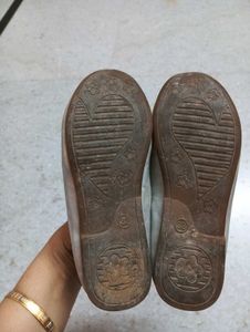 Girl Footwear