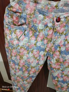 Girl's Jeans 👖