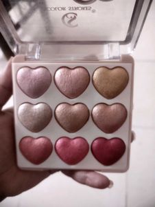 Heart Shaped Highlighter Palette