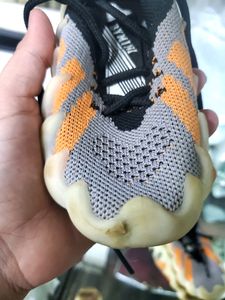 KIDS SHOES