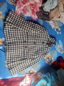 Houndstooth Patterned Jacket