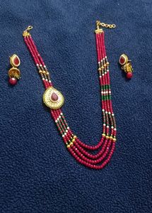 Beautiful Meroon Colour Crystal Set