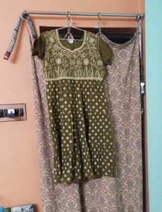 Green kurta+ Pant