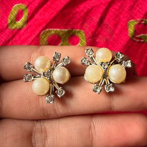 Elegant Pearl and Crystal Stud Earrings
