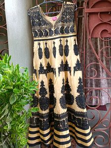 Embroidred Flared Anarkali Churidar Dupata Set🖤💛