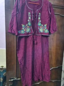 Embroidered half kurta with koti