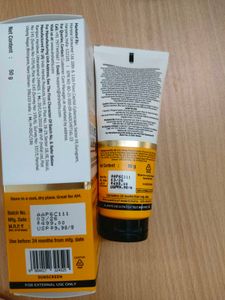 Dr. Sheth's Centella &amp; Niacinamide Sunscreen