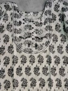 Floral M size kurta with XL Leggings