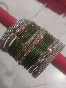Beautiful Beaded Bangle Set