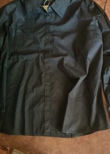 Black shirt for women
