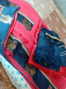 Red Saree, Peticot Nd Padded Blouse