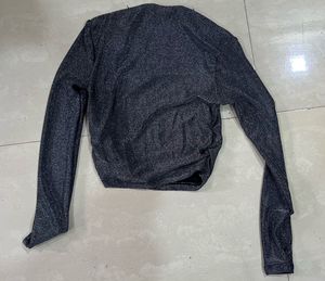 Shimmery full sleeve top
