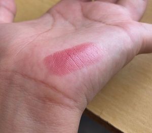 oriflame Giordani Gold Iconicn blush rose SPF 15Li