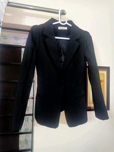 Women's Tailored Black Blazer