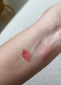 Vibrant Red Lipgloss