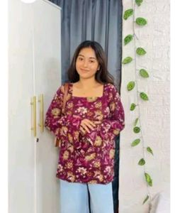 💗Stylish Floral Print Top💗