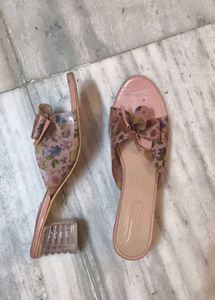 Chic Floral Bow Sandals