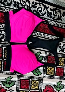 Victoria Sports Bra