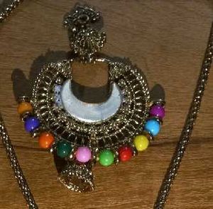 Punjabi Necklace With Earrings And Maangtikka