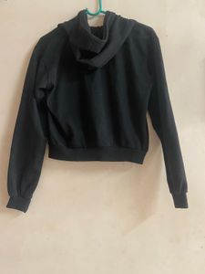 Cropped Black Zip-Up Hoodie