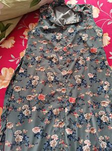 Beautiful Floral Sleeveless Maxi dress