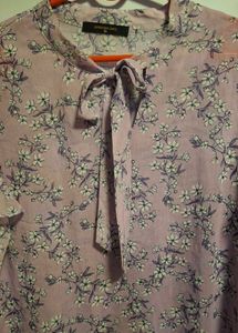 Chic Floral Print Blouse