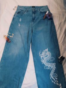 Dragon Print Distressed Baggy Jeans