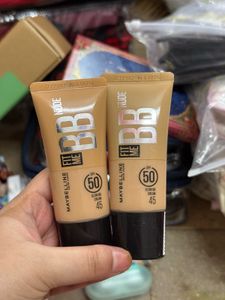 2 Maybelline Fit Me BB Cream