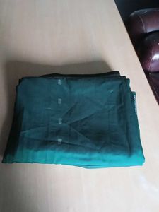 women's zari saree