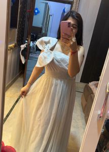 Elegant One-Shoulder Tulle Gown