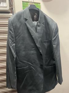 Men's Grey Striped Suit 2 pcs