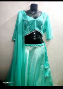 Beautifull Satin Ethnic Skirt size issue