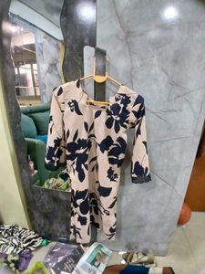 Elegant Floral Kurti with Black Pants