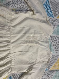 Elegant White Embroidered Kurta