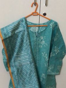 Beautiful Teal Kurta Set