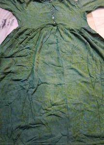 Green Tie-Dye Kurta with Mirror Work