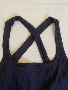 black backless top