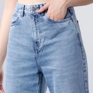 Light Wash Wide Leg Jeans with Tag