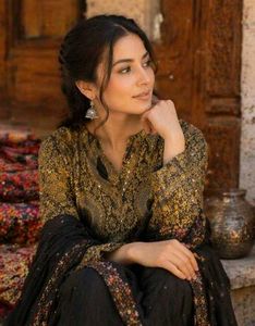 kashmiri elegance top