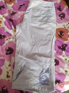 cotton sky blue capri