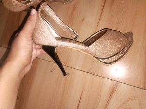Sparkling Gold Heels
