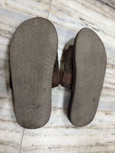 Neeman’s Comfortable Brown Slides