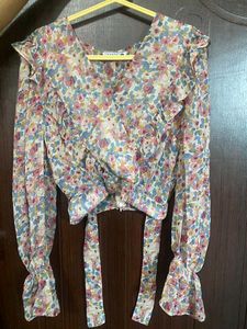 Floral Print Ruffle Detail Top