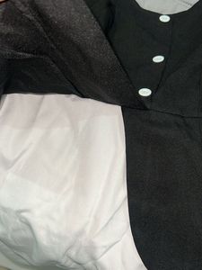 Chic Black &amp; White Dress