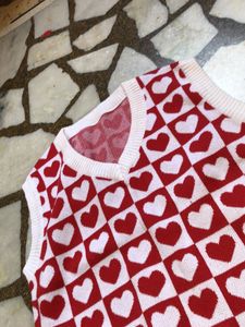 Red Heart Pattern Vest