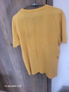 Yellow Donald Duck Graphic T-Shirt
