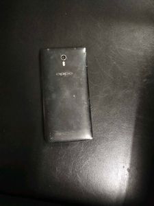 Phone M Battery Nhi Hai