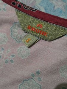 Floral Printed V-Neck Straight Kurta